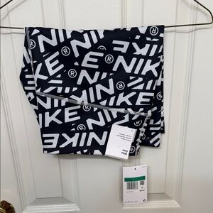 Nike Women’s Black and White Print Biking Shorts XL